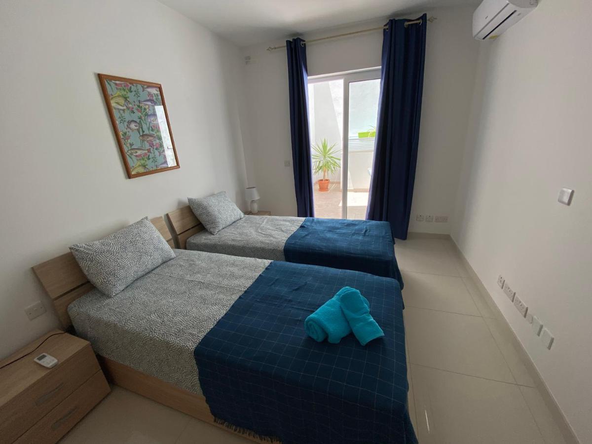 Sunshine Apartments Mellieha - Modern Three Bedroom Ground Floor Apartment With Yard Экстерьер фото