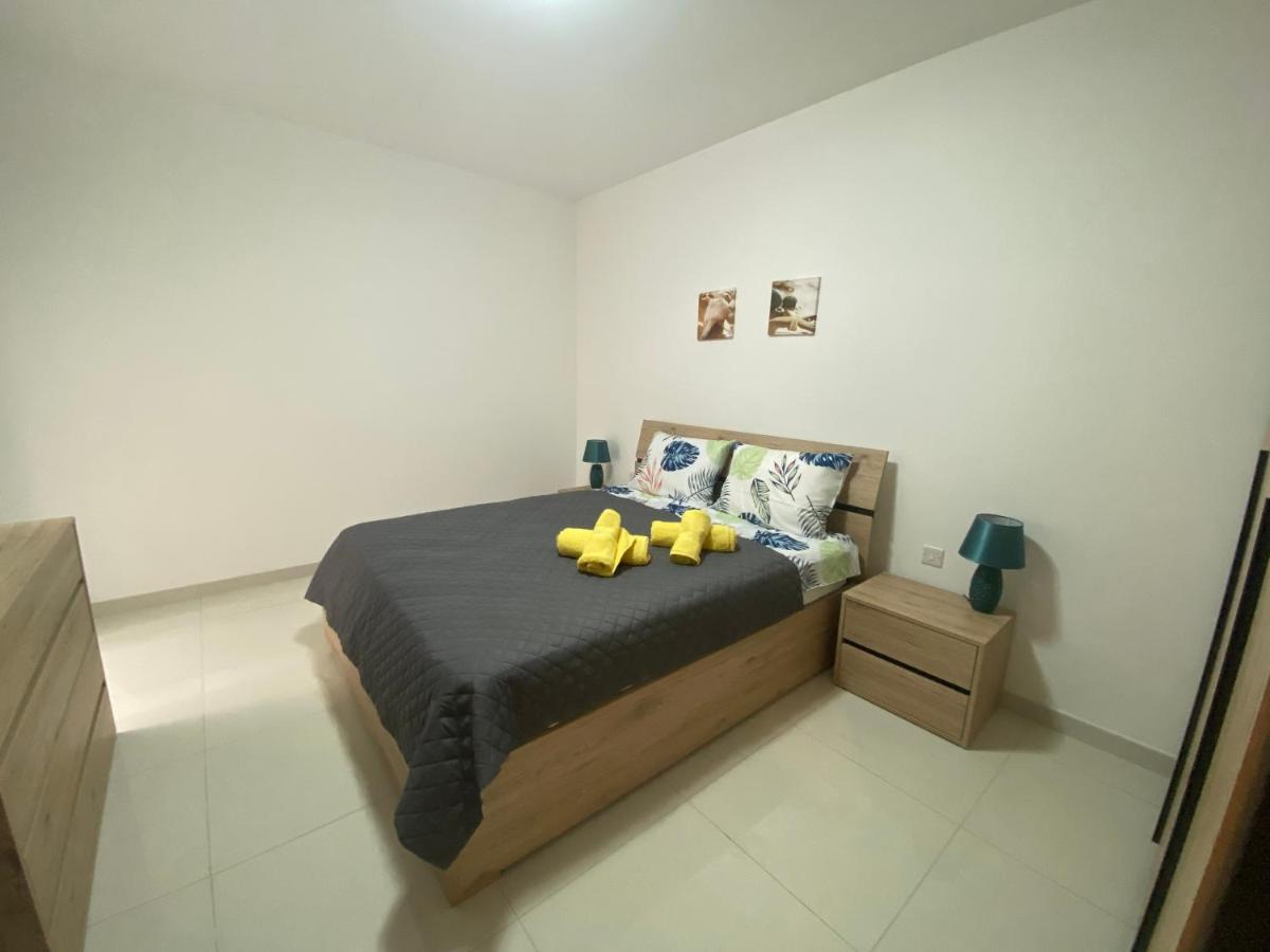 Sunshine Apartments Mellieha - Modern Three Bedroom Ground Floor Apartment With Yard Экстерьер фото