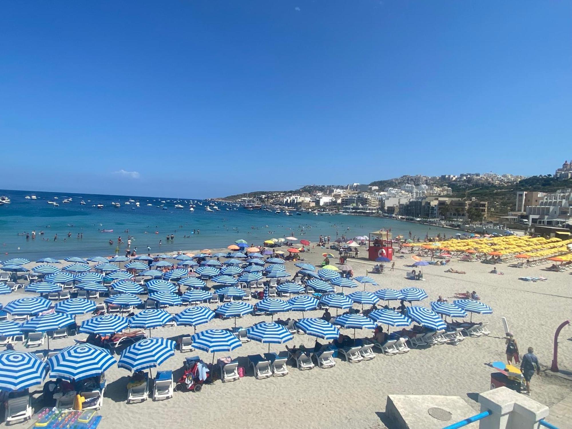 Sunshine Apartments Mellieha - Modern Three Bedroom Ground Floor Apartment With Yard Экстерьер фото